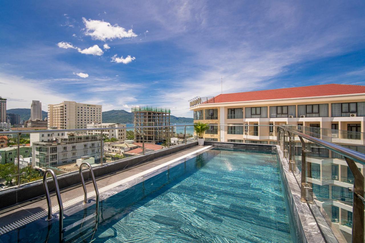 Sea Wind Hotel By Thg ダナン市 エクステリア 写真